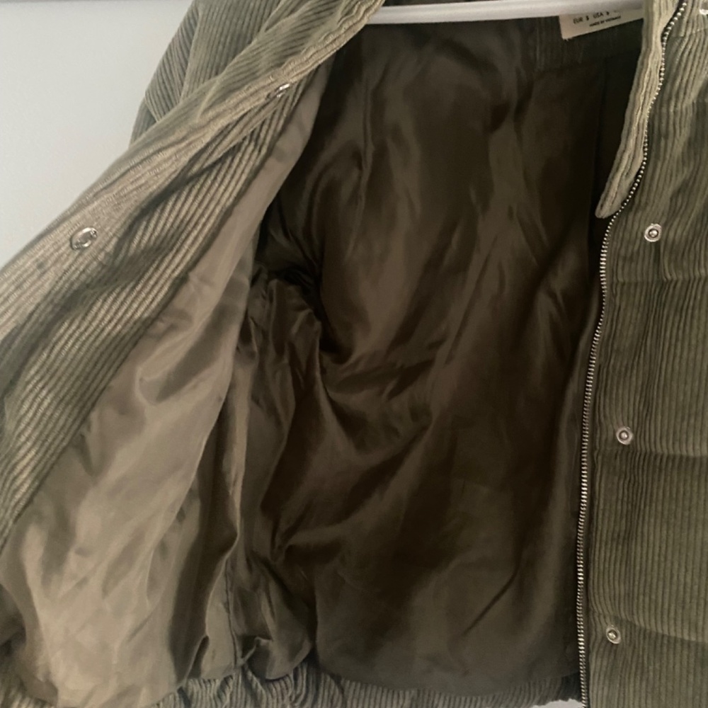 Jacket - Picture 4 of 4